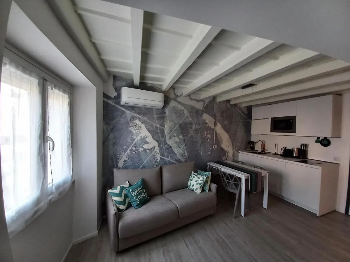 Apartment Green Lovemi Milan